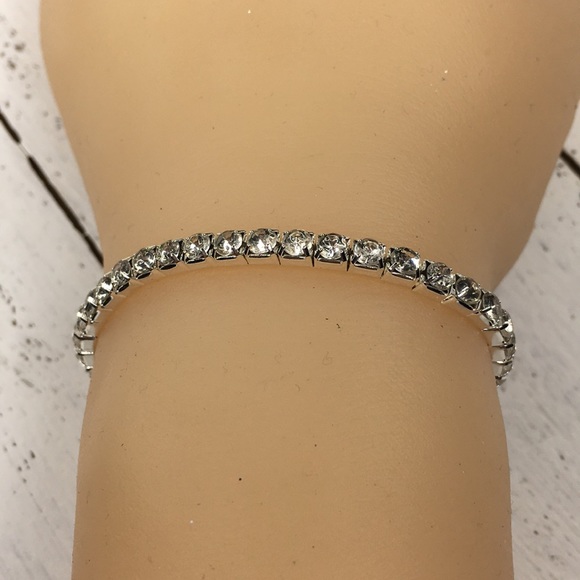 Rhinestone Tennis Bracelet - Picture 6 of 8